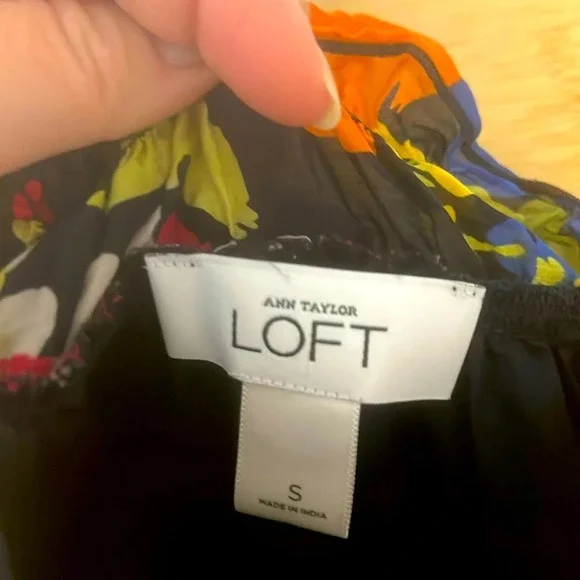 Loft Black Floral Tank Blouse Size Small - Picture 5 of 10